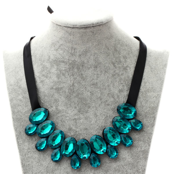 statement-necklaces-collares-black-rope-chain-colorful-drop-crystal-beads-maxi-collar-choker-necklaces-for-women-2-jpg Kristall Halskette Idula in türkis für Tanz, z.B. Burlesque